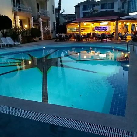 Papaya Aparthotel