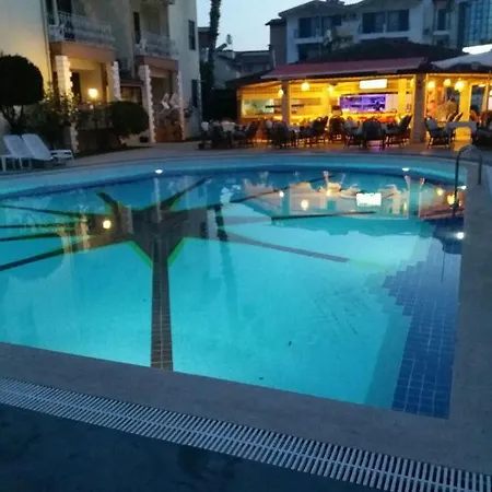 Papaya Apartmanhotel Side