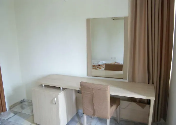 Aparthotel Papaya 3*