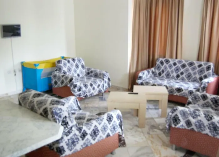 Papaya Aparthotel 3*