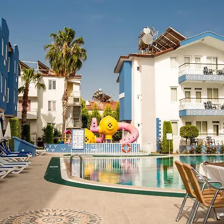 Apart Otel Papaya 3*