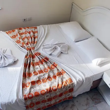 Papaya Aparthotel